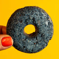 Freeze-Dried Duck & Spirulina Donut