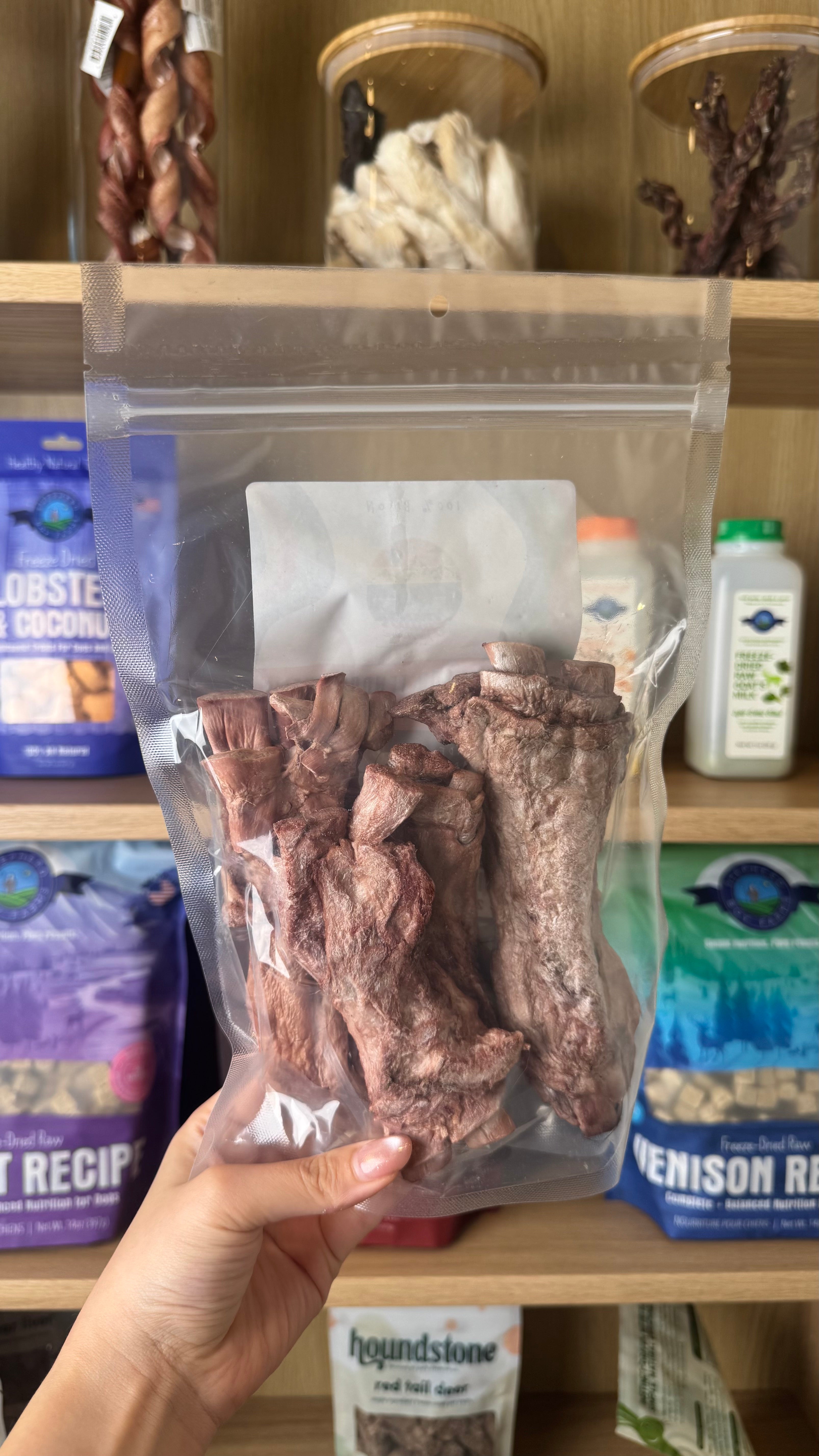 Bison Flexor Tendon Chews - 4 per bag